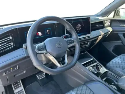 Photo 8 Volkswagen Tiguan NOUVEAU 1.5 EHYBRID 204CH DSG6 R