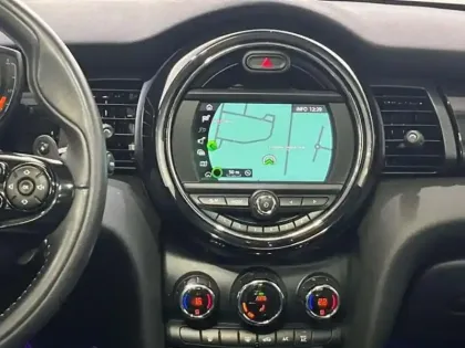 Photo 9 Mini Mini F56 LCI Hatch 3 Portes Cooper S 192 ch BVA7 Finition Greenwich