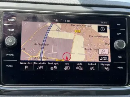 Photo 16 Volkswagen T-roc 1.5 TSI 150 Carat