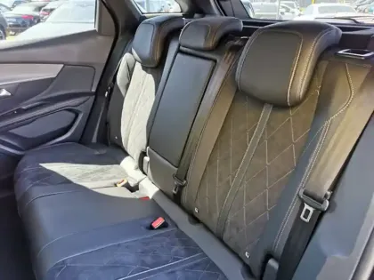 Photo 10 Peugeot 3008 GT 2.0 BlueHDI 180 ch EAT6