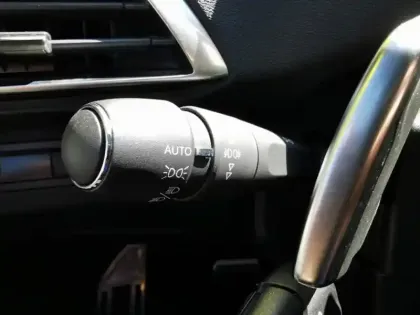 Photo 17 Peugeot 3008 GT 2.0 BlueHDI 180 ch EAT6