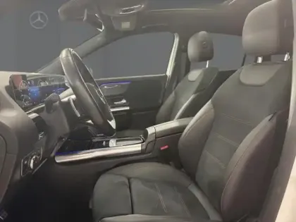 Photo 14 Mercedes GLA 180 d AMG Line