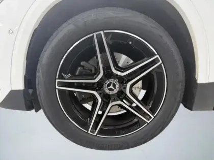 Photo 8 Mercedes GLA 180 d AMG Line