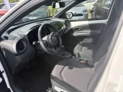 Photo 15 Toyota Aygo Hybride 116h Dynamic MC26