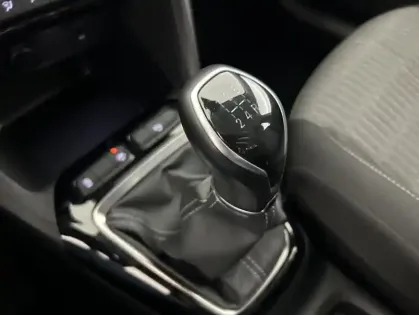 Photo 12 Opel Corsa 1.2 75ch Elegance Business