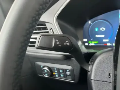 Photo 29 Ford Kuga 2.5 Duratec 180ch Hybrid FlexiFuel Titanium Business Powershift