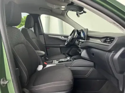 Photo 26 Ford Kuga 2.5 Duratec 180ch Hybrid FlexiFuel Titanium Business Powershift