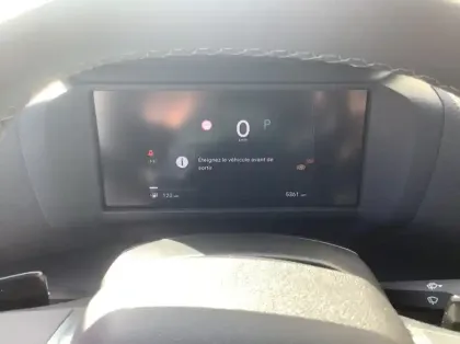 Photo 13 Citroën C4 Hybride 145 e-DCS6 Max - 5P