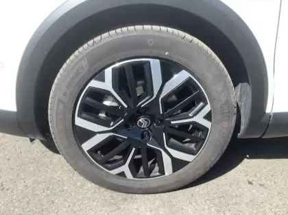 Photo 8 Citroën C4 Hybride 145 e-DCS6 Max - 5P