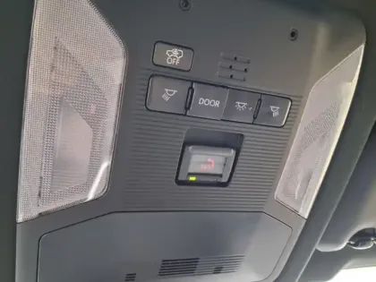 Photo 16 Toyota Rav4 Hybride 2WD 218ch Collection Access HYBRID 2