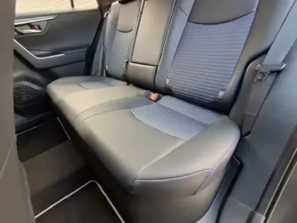 Photo 14 Toyota Rav4 Hybride 2WD 218ch Collection Access HYBRID 2