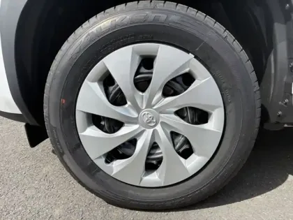 Photo 8 Toyota Yaris Hybride 1.5 HYBRID 116H DYNAMIC AUTO 2WD