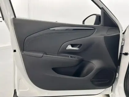 Photo 10 Opel Corsa 1.2 75ch Elegance Business