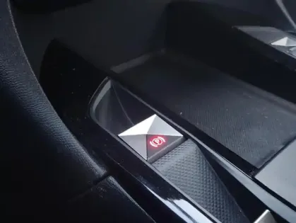 Photo 8 DS DS 3 PureTech 130 Auto Performance Line