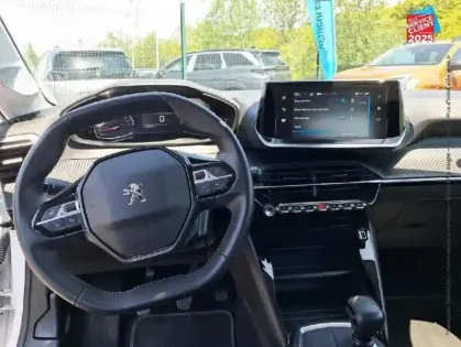 Photo 6 Peugeot 208  1.5 BlueHDi 100ch S&S Active