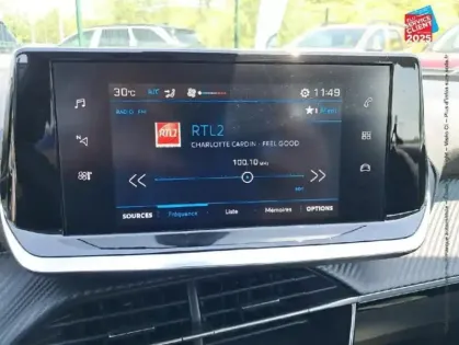 Photo 11 Peugeot 208  1.5 BlueHDi 100ch S&S Active