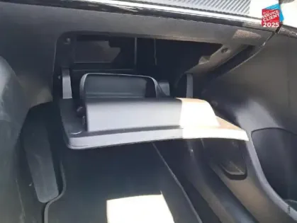 Photo 14 Peugeot 208  1.5 BlueHDi 100ch S&S Active