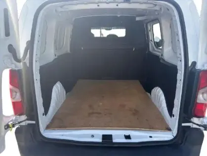 Photo 29 Citroën Berlingo  Van M 650kg BlueHDi 75 Club