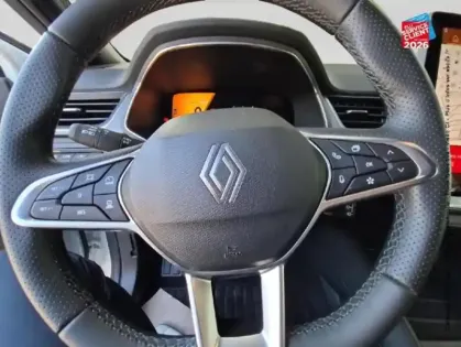 Photo 11 Renault Symbioz  1.6 E-Tech full hybrid 145ch Techno