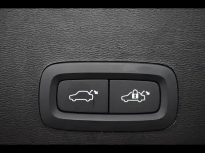 Photo 12 Volvo Xc40  T4 Recharge 129 + 82ch Plus DCT 7