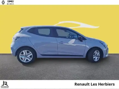 Photo 12 Renault Clio  1.5 dCi 100ch Evolution - 25