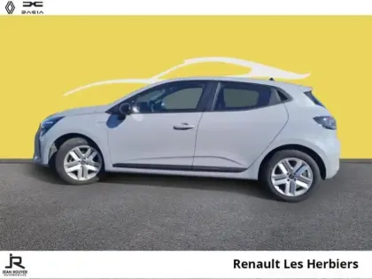 Photo 9 Renault Clio  1.5 dCi 100ch Evolution - 25