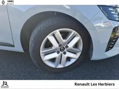 Photo 7 Renault Clio  1.5 dCi 100ch Evolution - 25