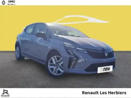 Photo 16 Renault Clio  1.5 dCi 100ch Evolution - 25