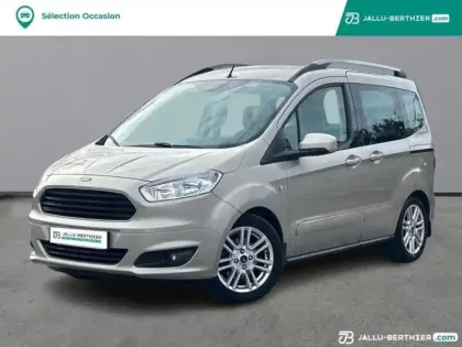 Photo Ford Tourneo Courier Titanium