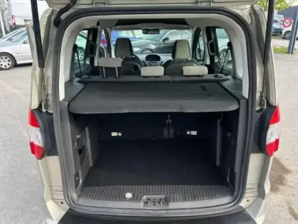 Photo 8 Ford Tourneo Courier  1.0E 100ch Titanium
