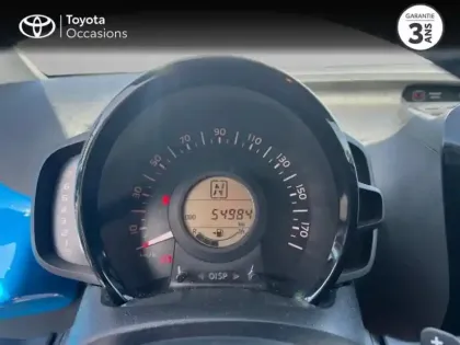 Photo 8 Toyota Aygo  1.0 VVT-i 69ch x-wave 3 x-shift 5p