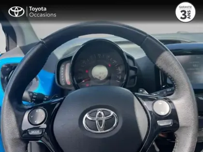 Photo 7 Toyota Aygo  1.0 VVT-i 69ch x-wave 3 x-shift 5p