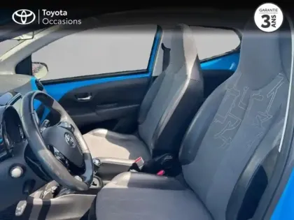 Photo 5 Toyota Aygo  1.0 VVT-i 69ch x-wave 3 x-shift 5p