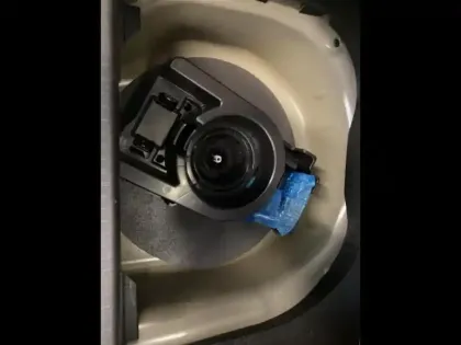 Photo 10 Peugeot 208  Business R 1.2 Hybrid 100ch e-DCS6