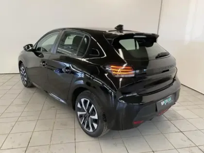 Photo 6 Peugeot 208  Business R 1.2 Hybrid 100ch e-DCS6