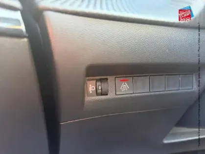 Photo 5 Peugeot 208  1.2 PureTech 100ch S&S Allure EAT8