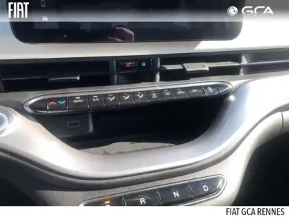 Photo 12 Fiat 500  e 118ch Icône Plus