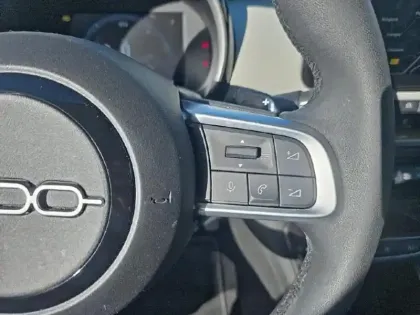 Photo 13 Fiat 600  1.2 Hybrid 100ch La Prima DCT6