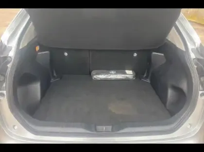 Photo 8 Toyota Yaris  Cross 116h Dynamic Business AWD-i MY22