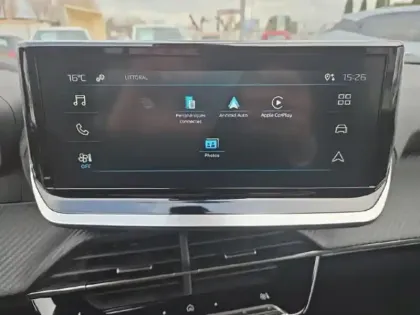 Photo 14 Peugeot 2008  1.2 Hybrid 145ch Style e-DCS6