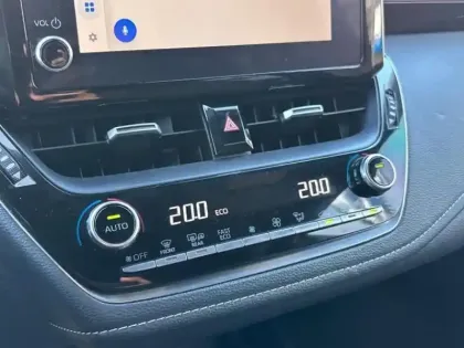 Photo 14 Toyota Corolla  122h Design MY22