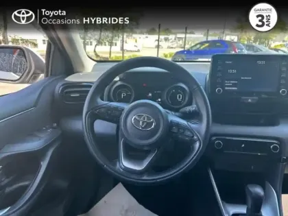 Photo 8 Toyota Yaris  116h Design 5p MY22