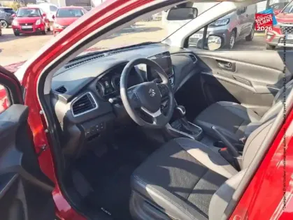 Photo 14 Suzuki S-Cross  1.5 Dualjet Hybrid 115ch Style Auto