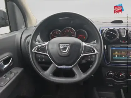 Photo 11 Dacia Lodgy  1.5 Blue dCi 115 ch 15 ans 7 places