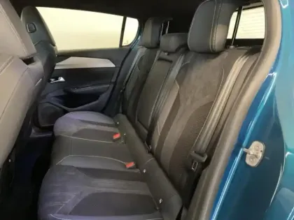 Photo 10 Peugeot 308  1.5 BlueHDi 130ch S&S GT EAT8