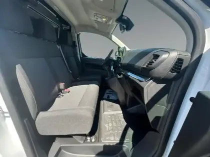 Photo 14 Peugeot Expert  Fg M 2.2 Diesel 150 GPS CAMERA