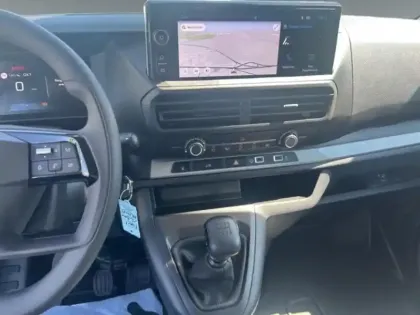 Photo 10 Peugeot Expert  Fg M 2.2 Diesel 150 GPS CAMERA