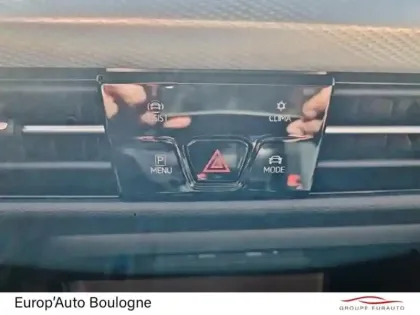 Photo 8 Volkswagen Golf  2.0 TDI SCR 116ch 