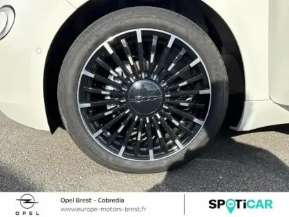 Photo 5 Fiat 500  e 95ch La Prima MY25 Step 2