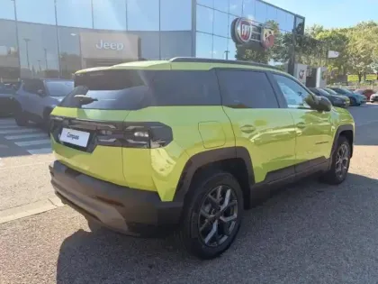 Photo 5 Jeep Compass  1.2 Turbo T3 145ch e-Hybrid First Edition BVR6